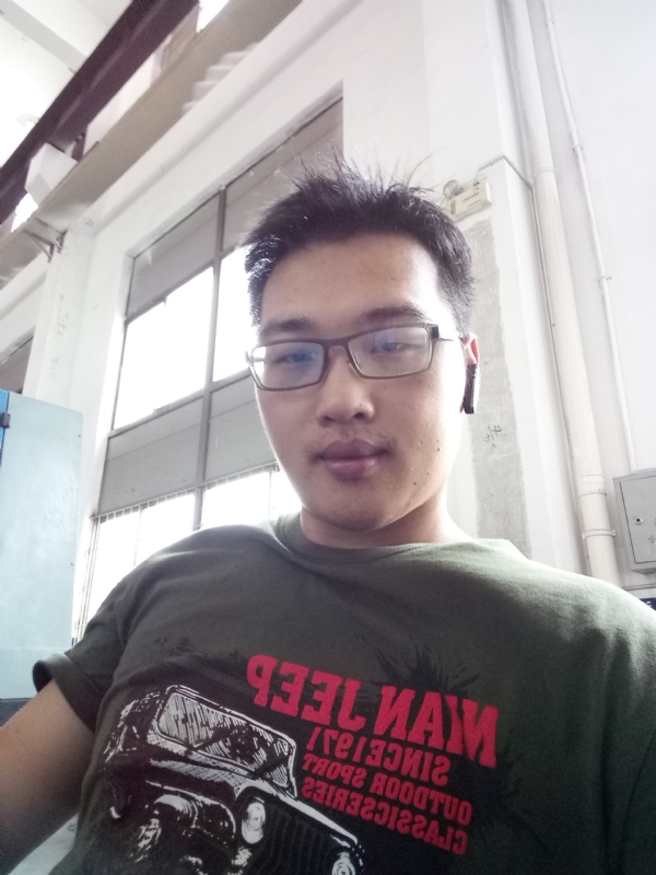 胡晨晓的第一张照片--华安交友网