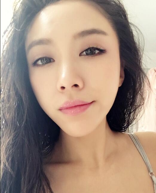 欣欣的第二张照片--华安交友网