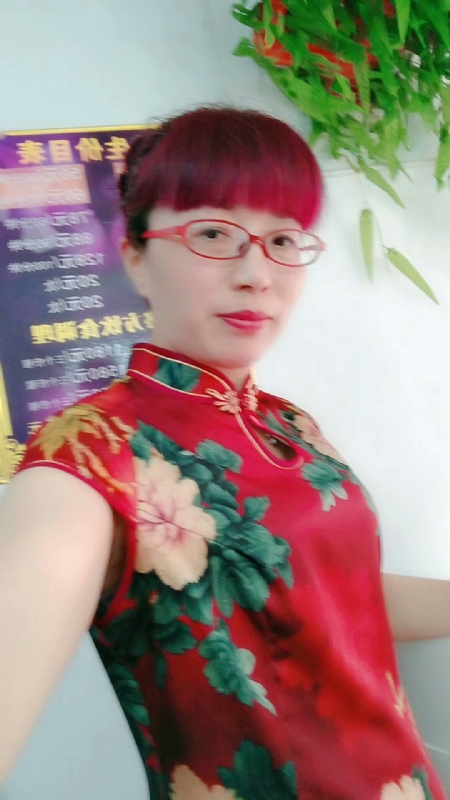 平凡女人的第一张照片--华安交友网