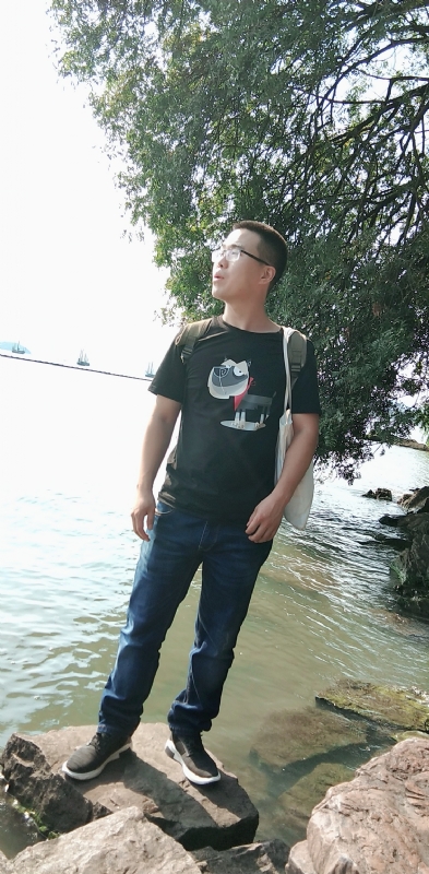 后来的我们的第一张照片--华安交友网