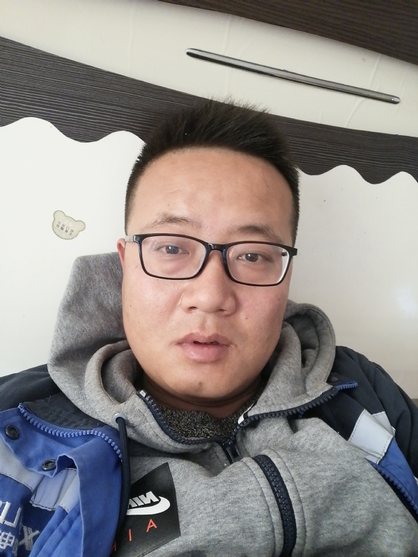 一个人一座城的第一张照片--华安交友网
