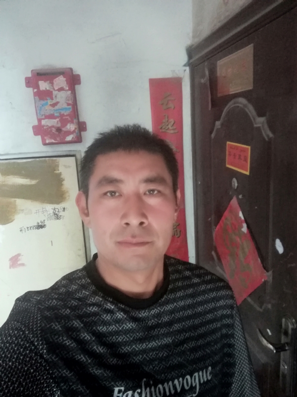 关中刀客的第一张照片--华安交友网