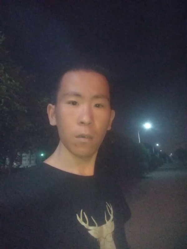 俞凯斌的第一张照片--华安交友网