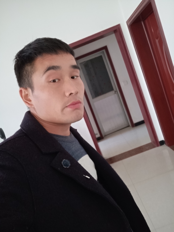 醒醒吧兄弟的第一张照片--华安交友网