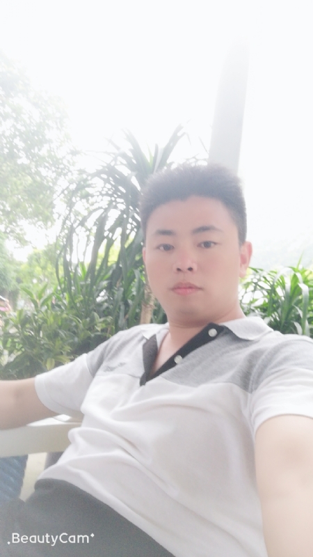 守候的第一张照片--华安交友网