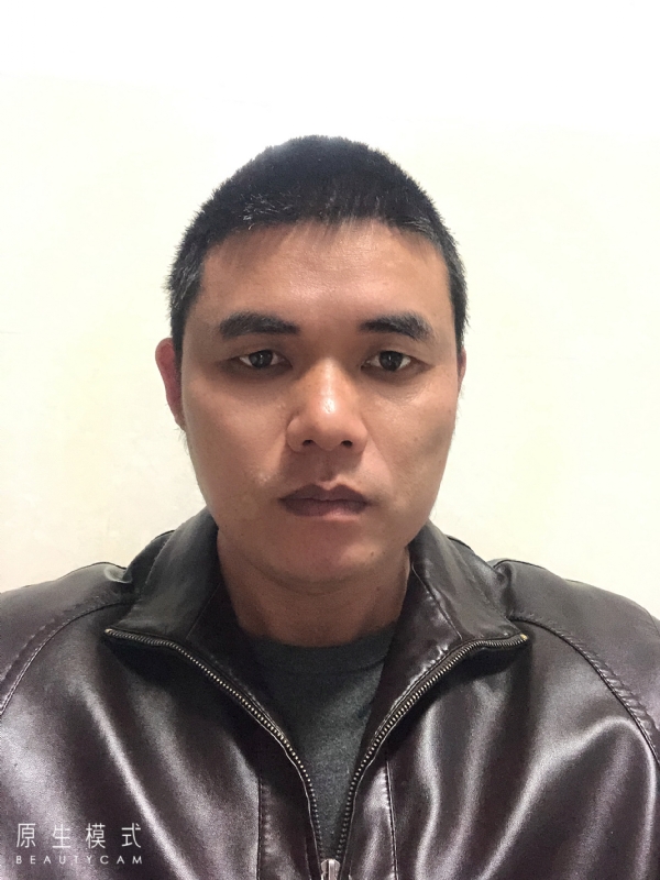 追梦人的第三张照片--华安交友网