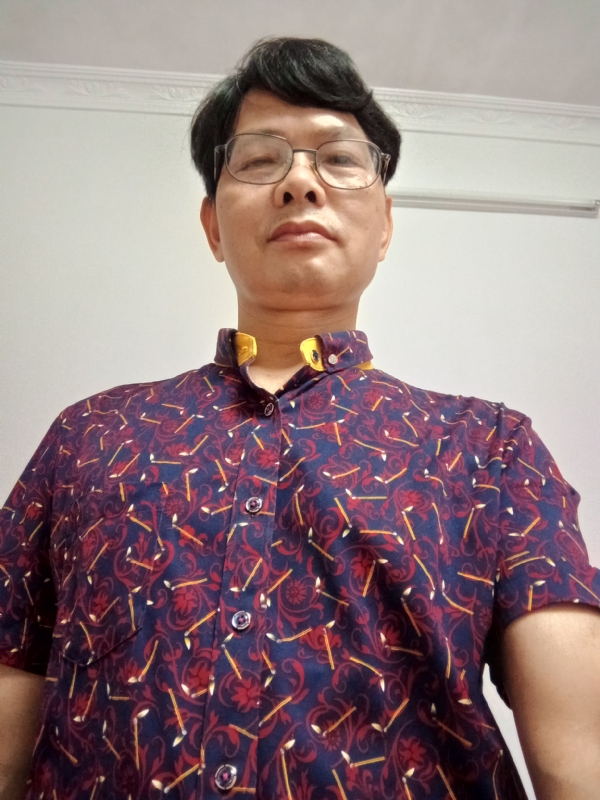 上林韦哥的第一张照片--华安交友网