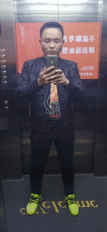 迷失自我的第一张照片--华安交友网