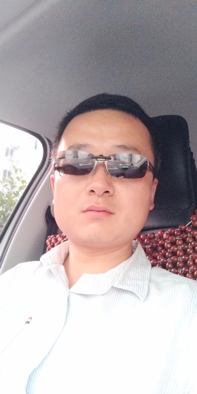 痛苦的单身狗的第一张照片--华安交友网