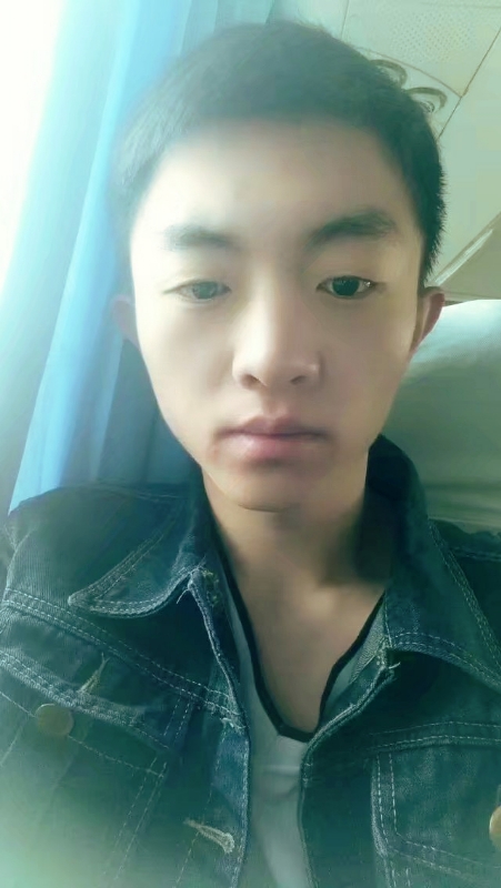 小手冰凉的第一张照片--华安交友网