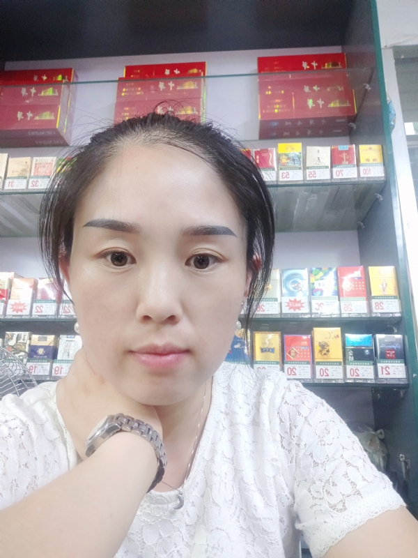 睿智的第二张照片--华安交友网