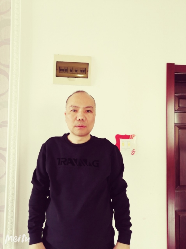 酒香四溢的第三张照片--华安交友网
