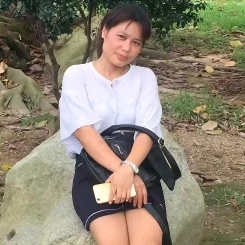 小燕子的第一张照片--华安交友网