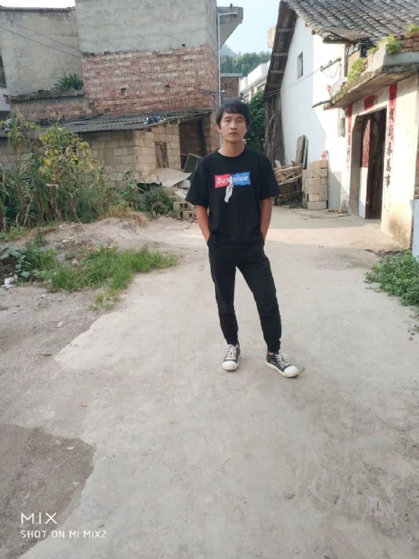 活活该的第一张照片--华安交友网