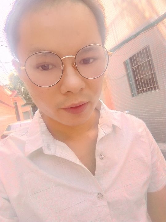 楠呐的第四张照片--华安交友网