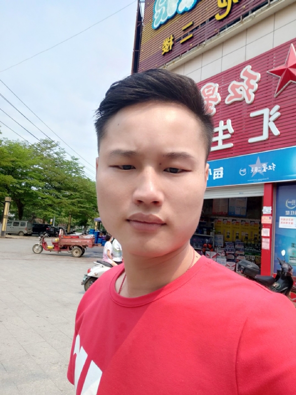 刘振军的第一张照片--华安交友网