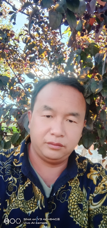 战狼的第一张照片--华安交友网
