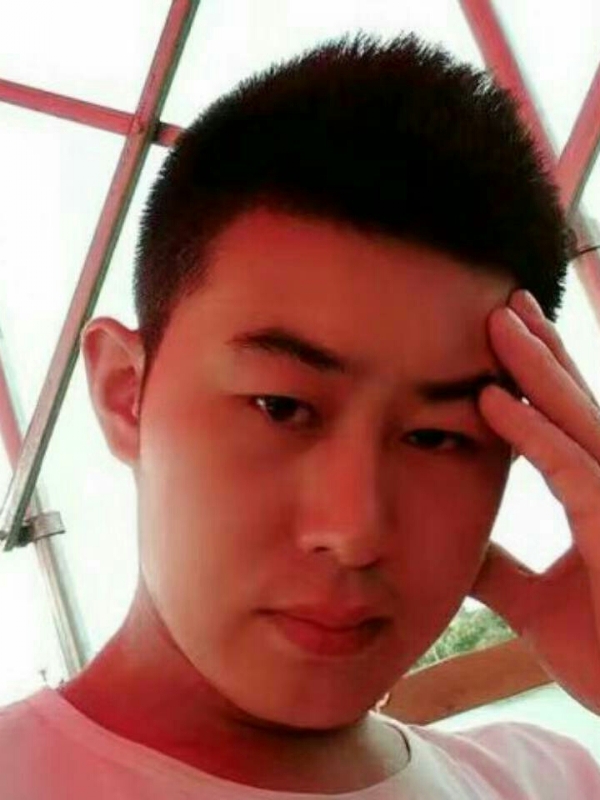 淡漠的第二张照片--华安交友网