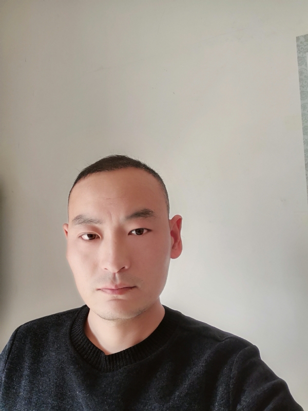 空白的第一张照片--华安交友网