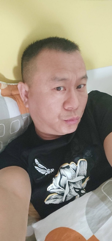随缘的第一张照片--华安交友网