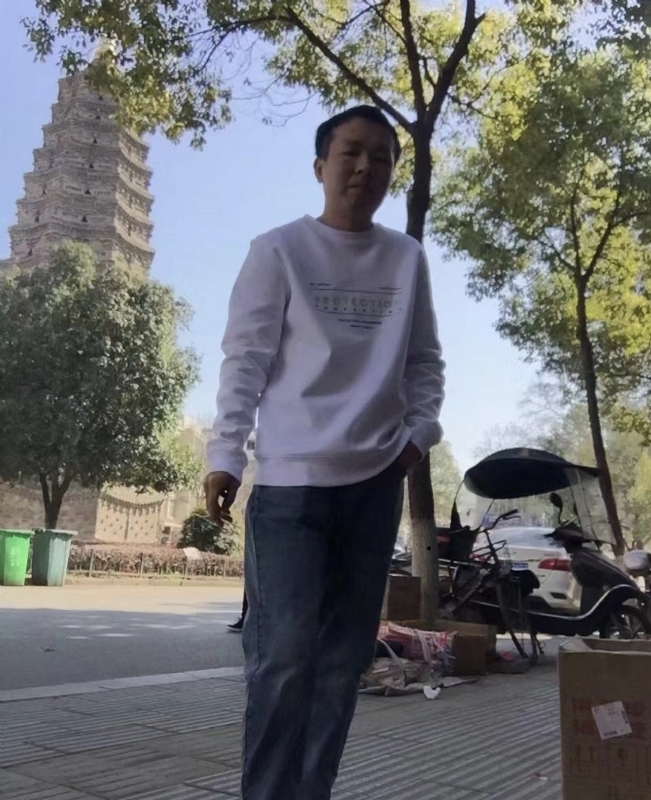 黄冈征婚的第一张照片--华安交友网