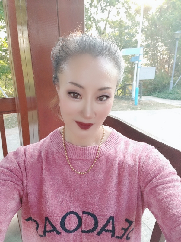 燕子的第五张照片--华安交友网