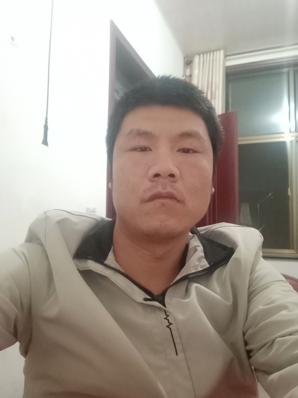 非诚勿扰的第三张照片--华安交友网