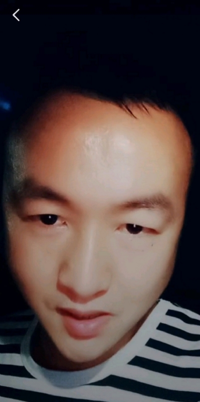 张张的第一张照片--华安交友网