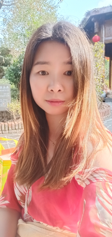 赫赫的第一张照片--华安交友网