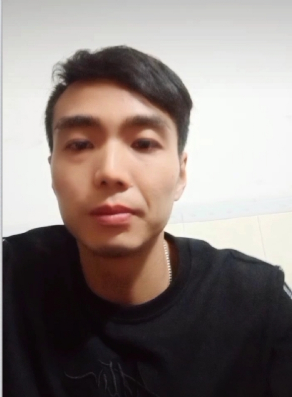 相见恨晚的第一张照片--华安交友网