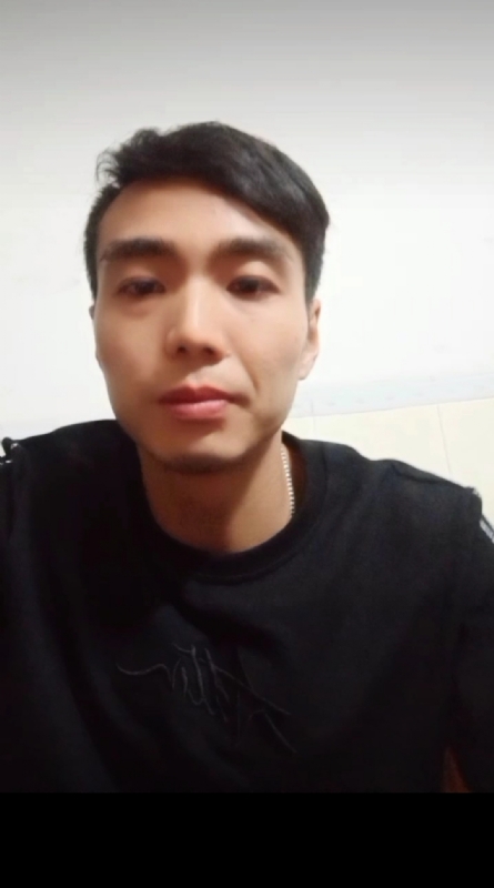 相见恨晚的第二张照片--华安交友网
