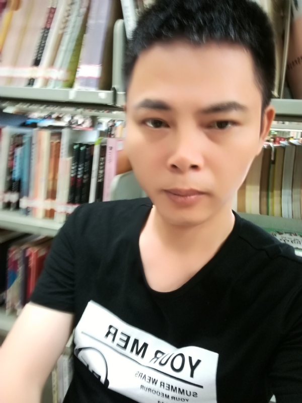 青青子衿的第一张照片--华安交友网
