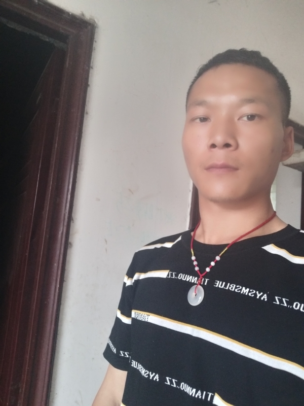 爱，请深爱的第二张照片--华安交友网