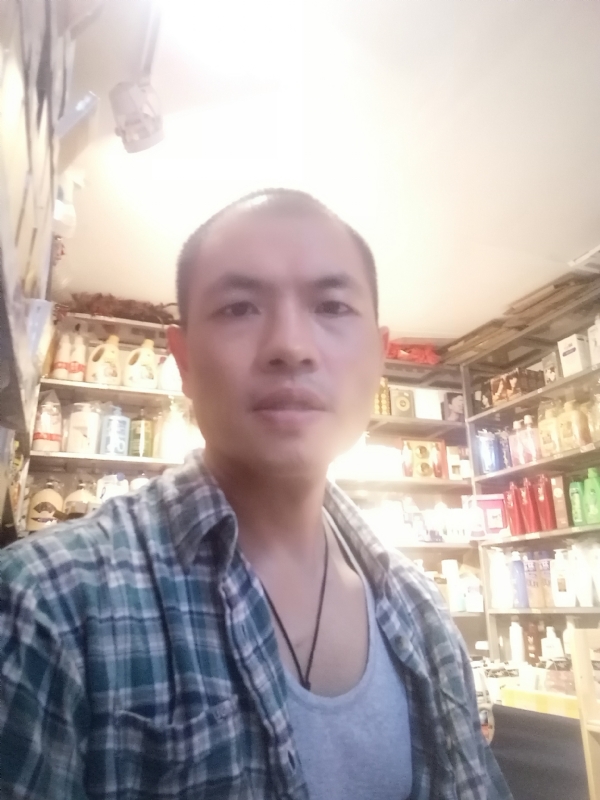 H21的第一张照片--华安交友网