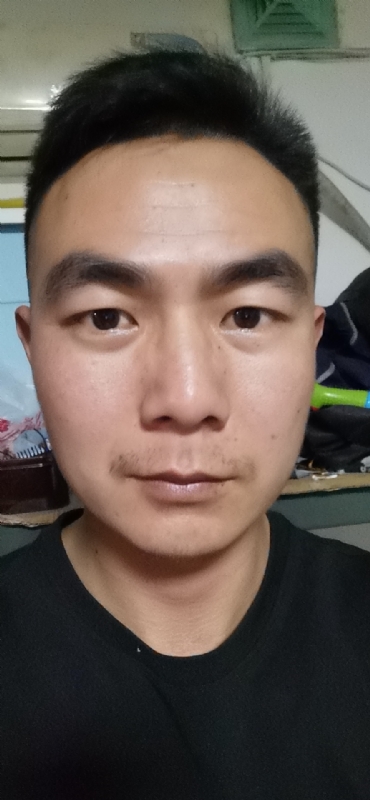 朴实无华的第一张照片--华安交友网