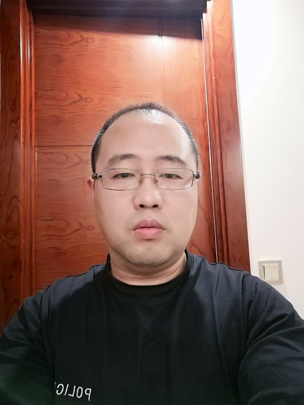 暖男的第二张照片--华安交友网