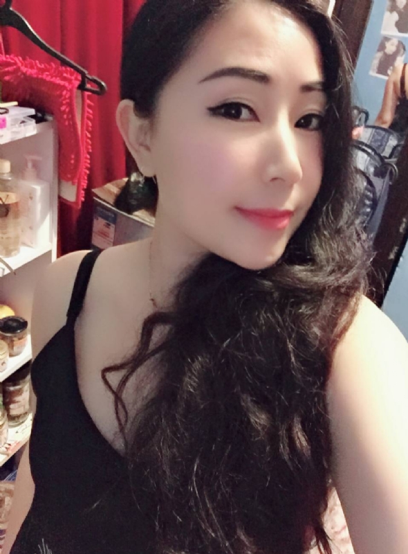 小女人的第一张照片--华安交友网