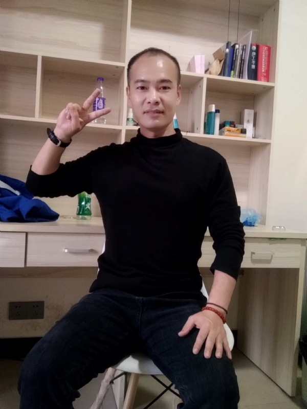 熊大与熊二的第一张照片--华安交友网