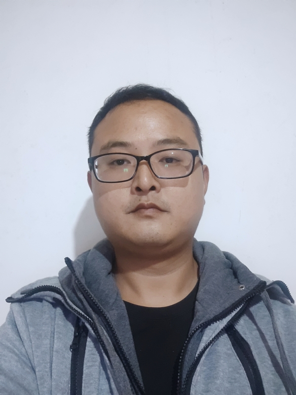 爱在一瞬间的第二张照片--华安交友网