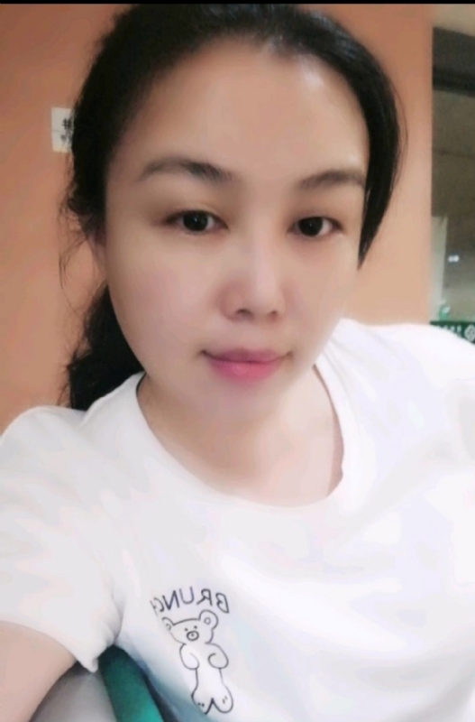 淡淡的云的第一张照片--华安交友网