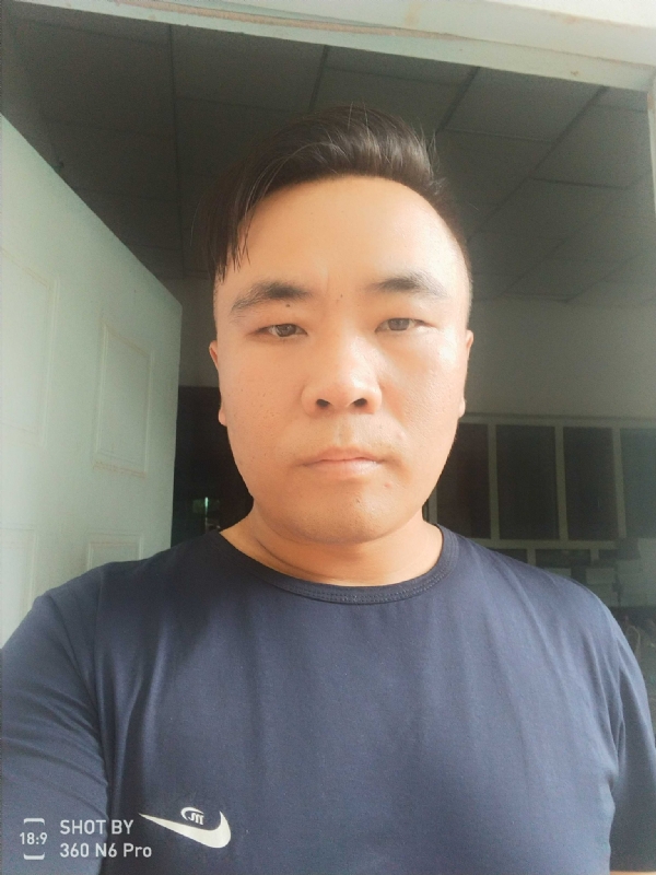 云的第一张照片--华安交友网