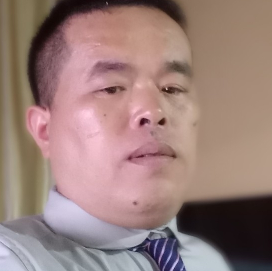 汉子的第一张照片--华安交友网