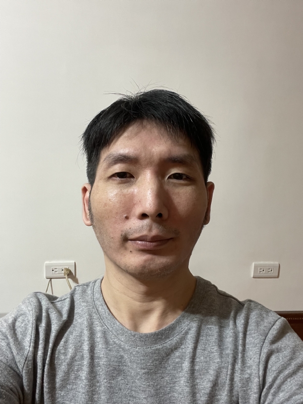 小成的第一张照片--华安交友网