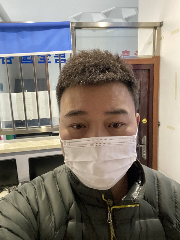 光明磊落的第一张照片--华安交友网