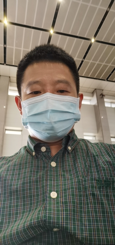 偷偷说的第三张照片--华安交友网