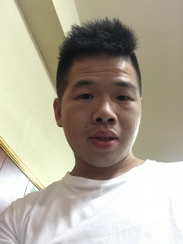 爱请简单点的第一张照片--华安交友网