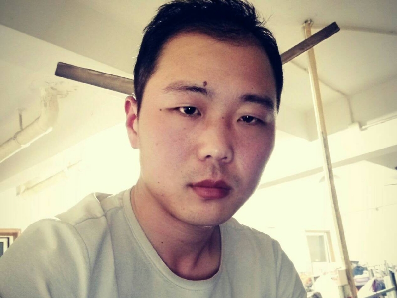 听听那冷雨的第二张照片--华安交友网