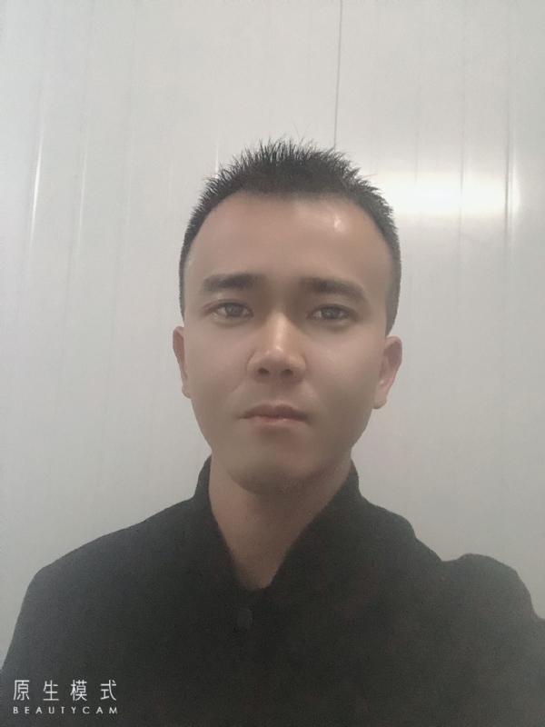 壮飞的第一张照片--华安交友网