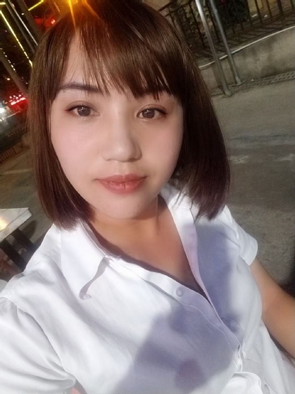 CC的第二张照片--华安交友网