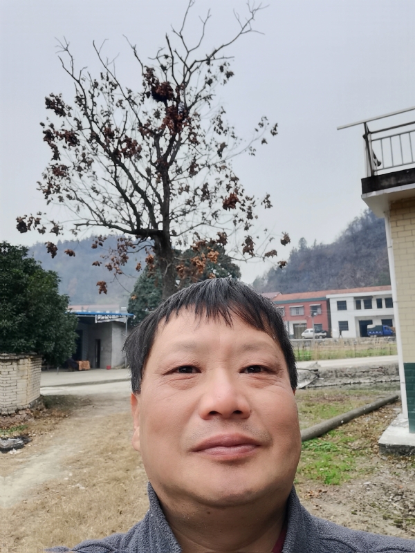 苏众青春冲浪的第二张照片--华安交友网